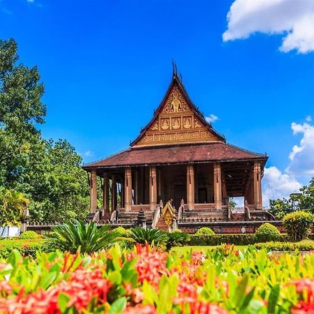 Lani'S House By The Ponds Hotel Vientiane Luaran gambar