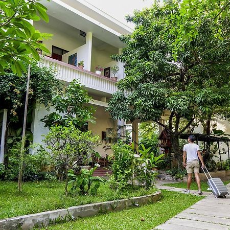 Lani'S House By The Ponds Hotel Vientiane Luaran gambar