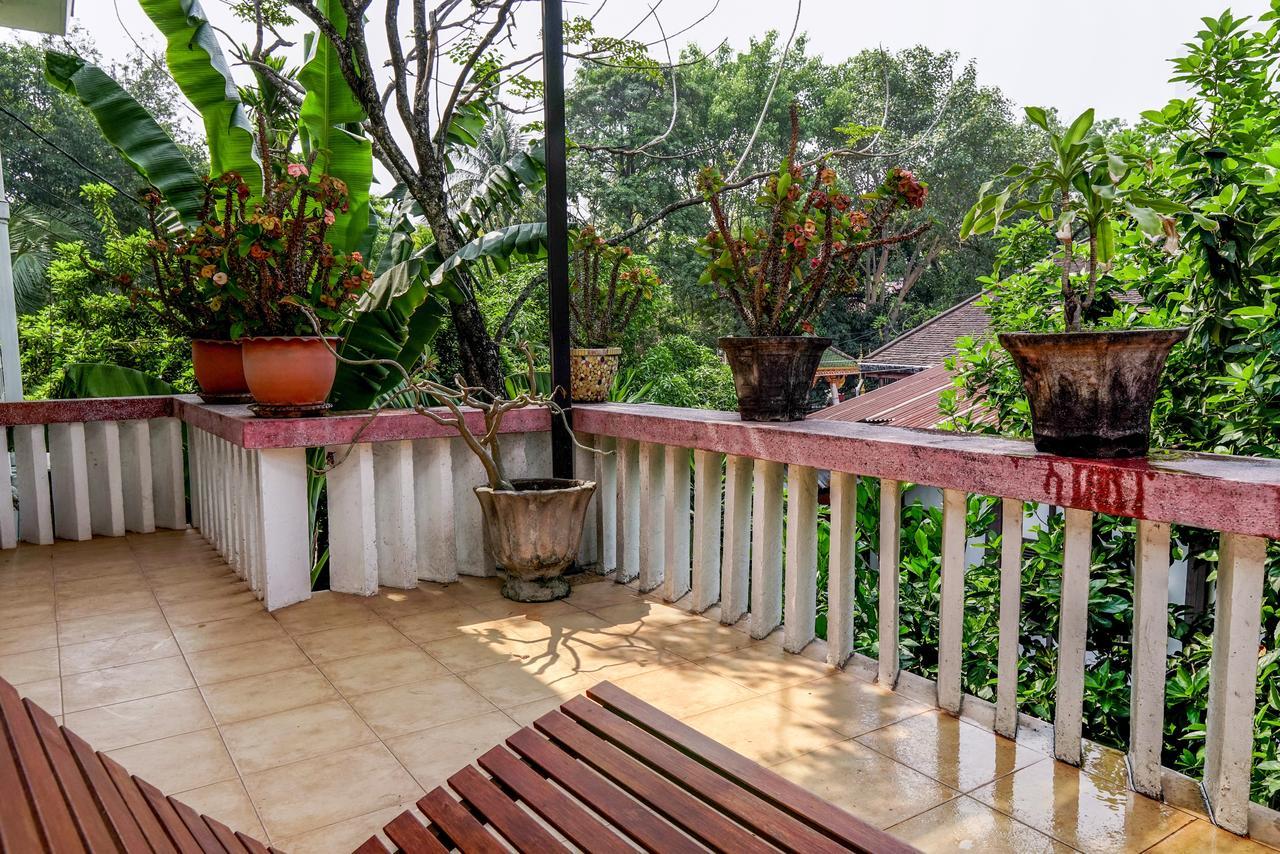 Lani'S House By The Ponds Hotel Vientiane Luaran gambar