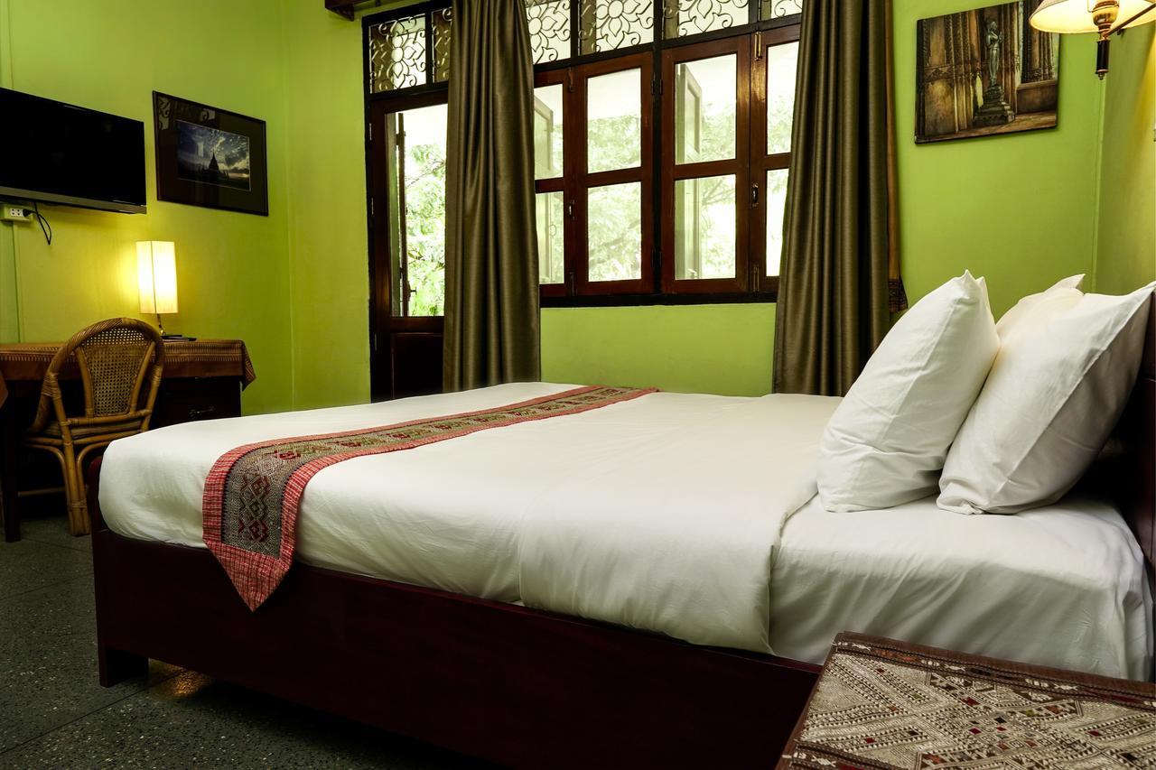 Lani'S House By The Ponds Hotel Vientiane Luaran gambar