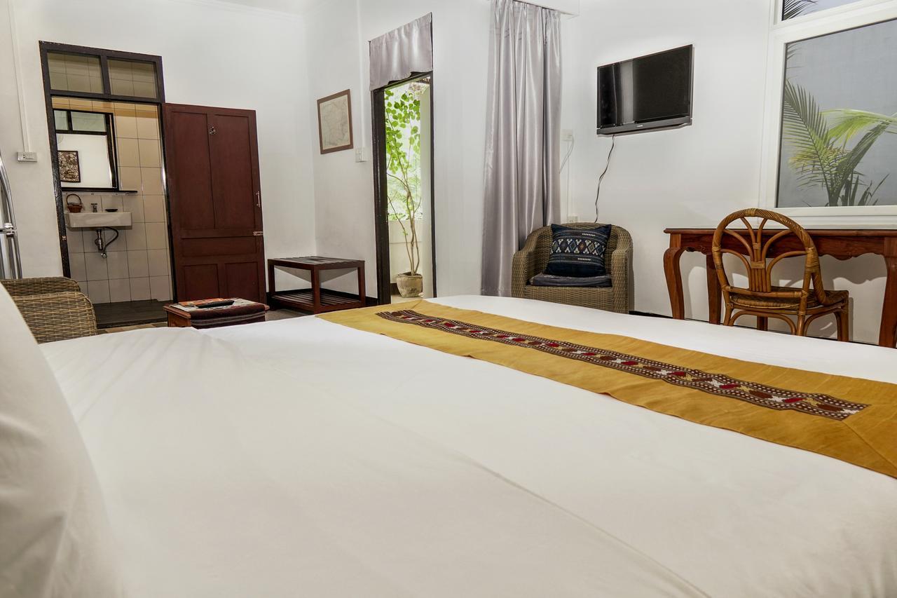 Lani'S House By The Ponds Hotel Vientiane Luaran gambar