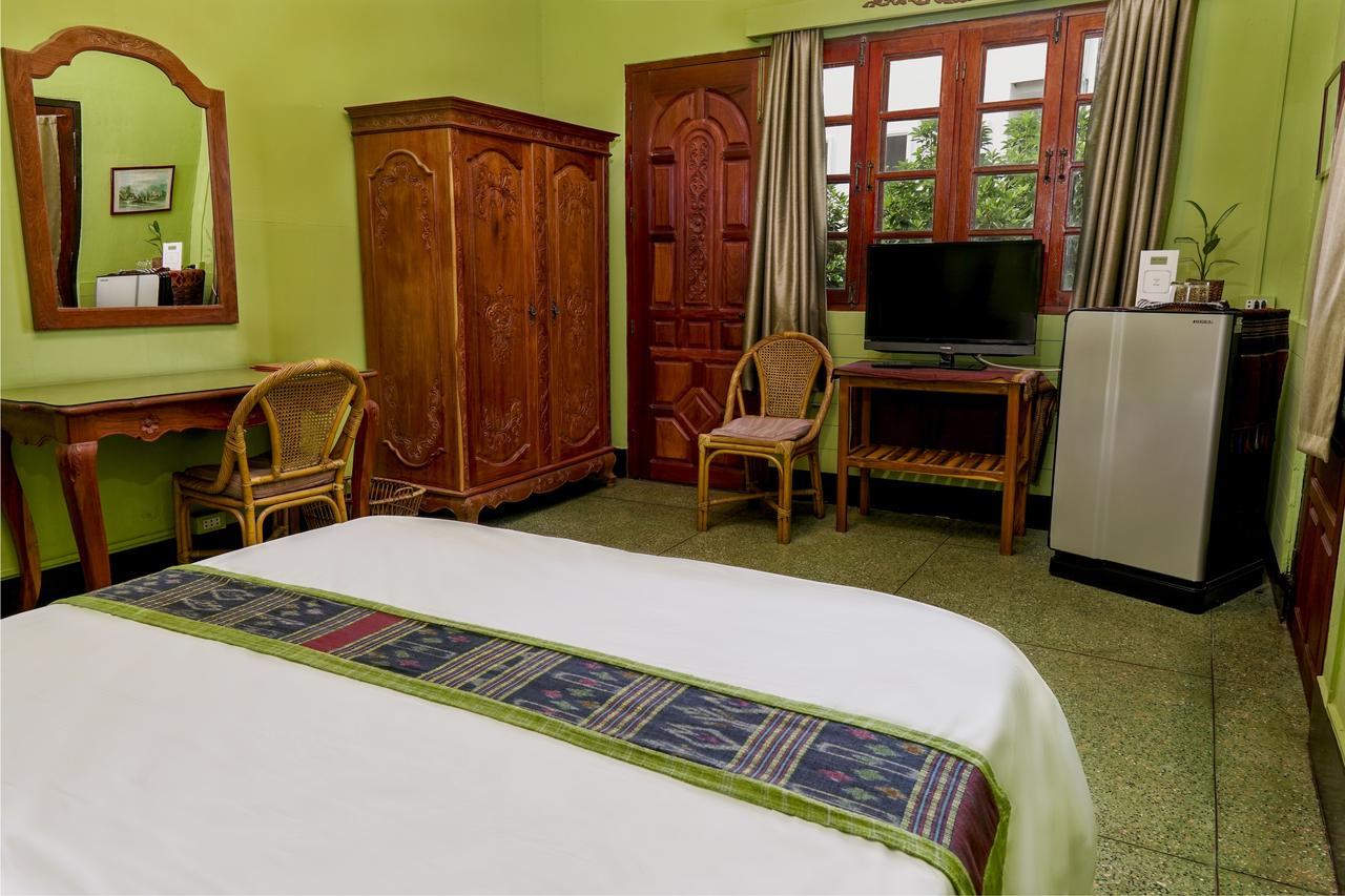 Lani'S House By The Ponds Hotel Vientiane Luaran gambar